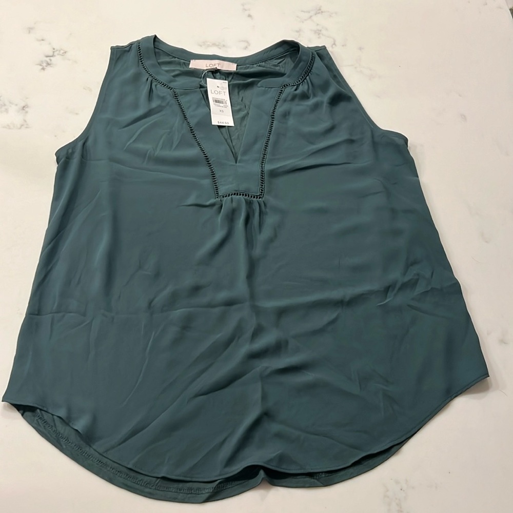 NWT LOFT Sleeveless Mixed Media Blouse